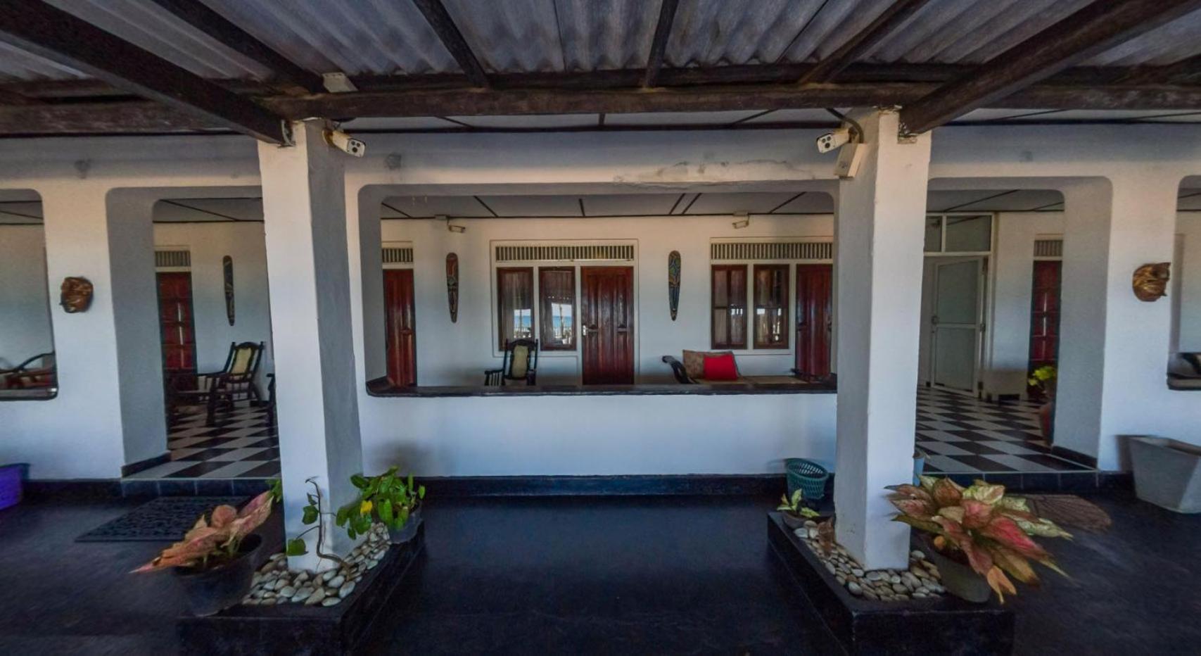 Sea Shine Guest House Hikkaduwa Extérieur photo